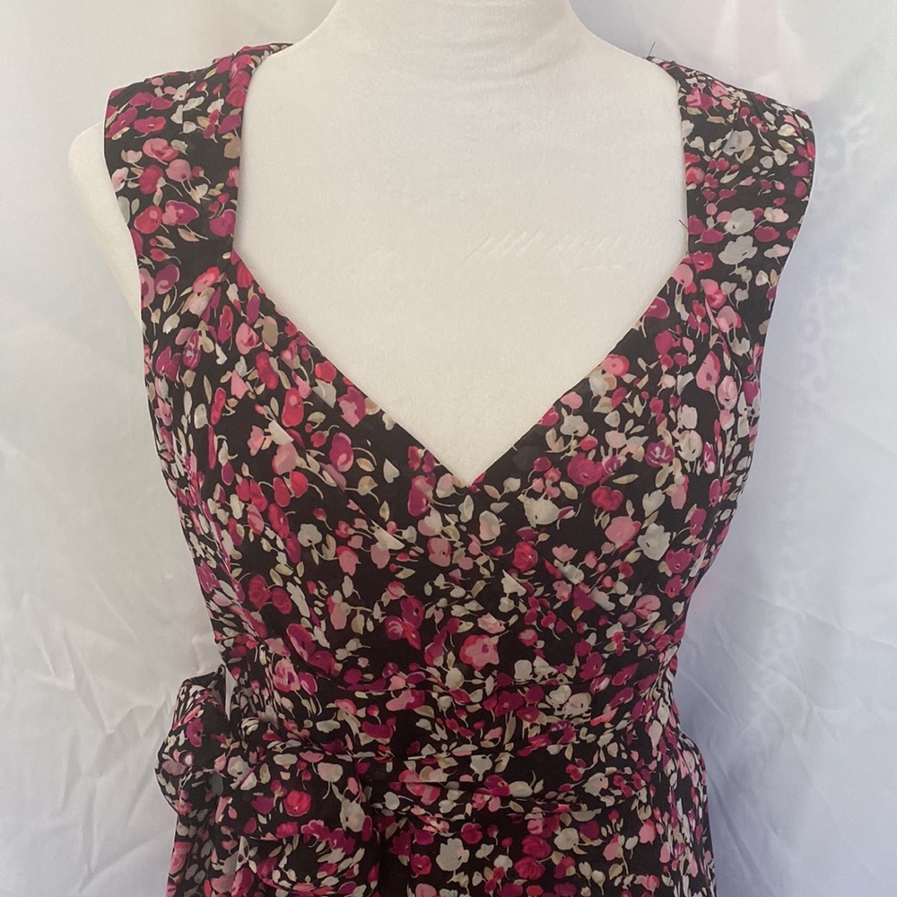 White House Black Market Black and Pink Floral Midi Dress - Picture 4 of 9